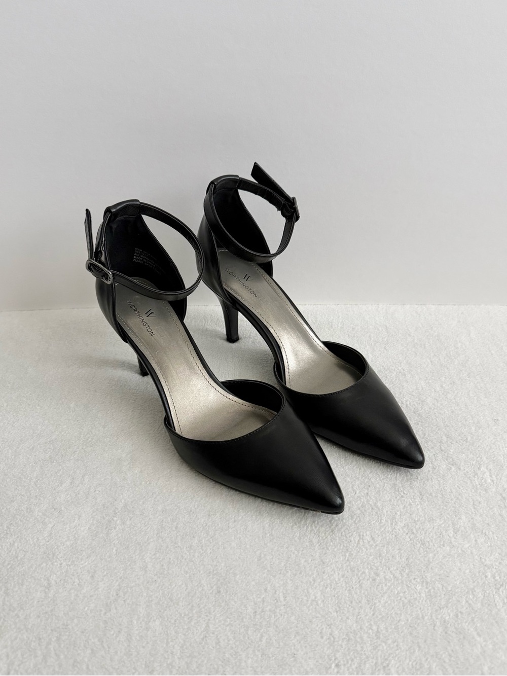 Black Pointed Toe Heels Women’s 8.5 Ankle Strap Office